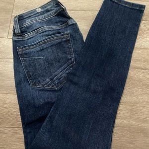BKE- Buckle jeans women’s Stella 26 end seam 26”